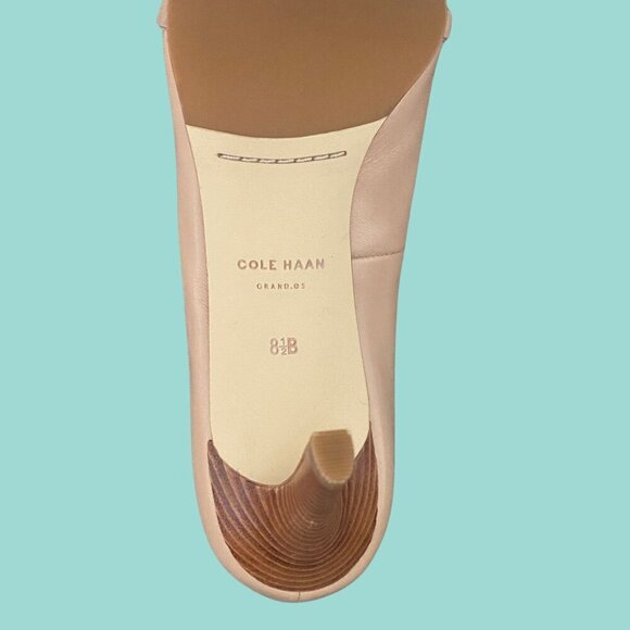 ✨Cole Haan Lena Buckle Pump II – Maple Sugar Leather Heels | Size 8.5B✨ - Picture 7 of 11